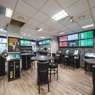 Albers Wettboerse - Bülowstr. 104